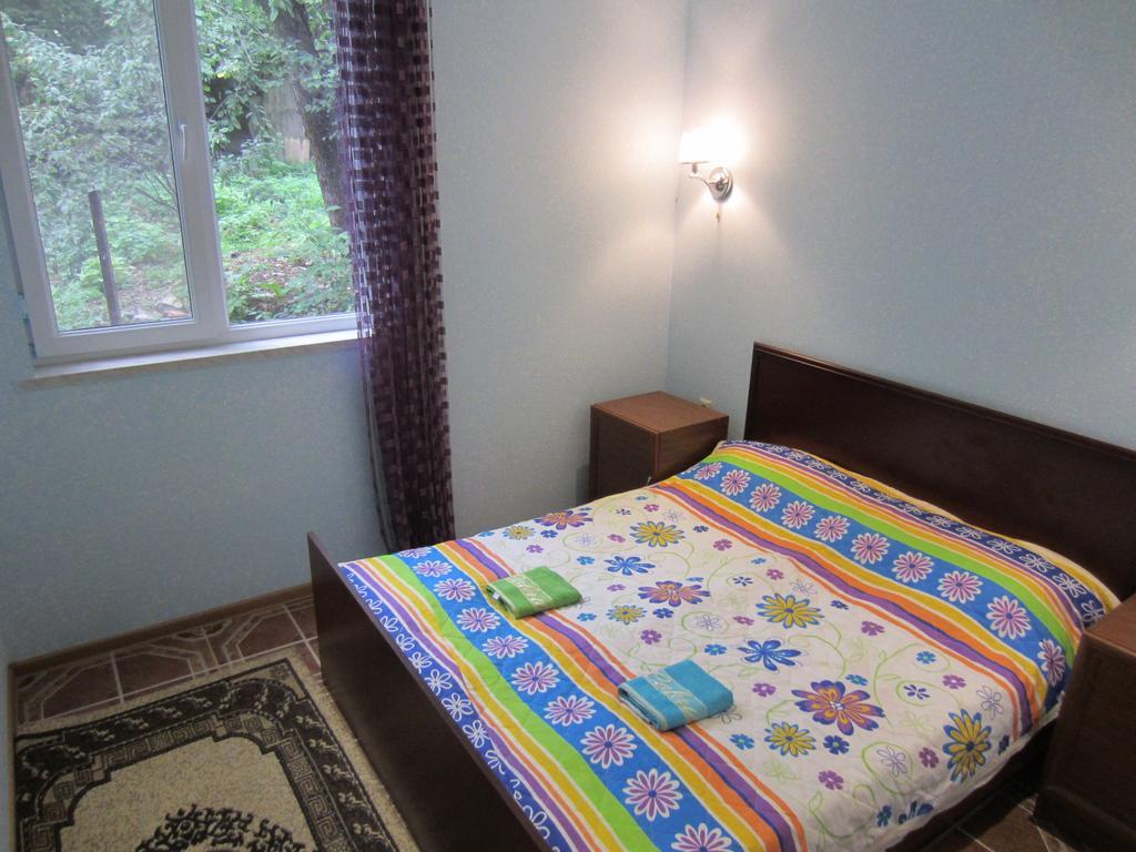 Nina B&B Dilijan Δωμάτιο φωτογραφία