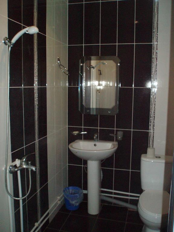 Nina B&B Dilijan Δωμάτιο φωτογραφία